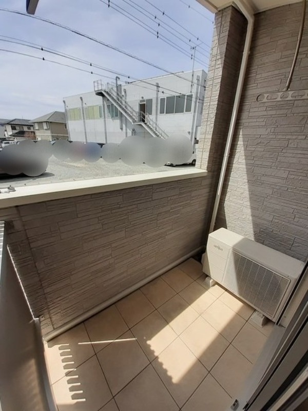 バルコニー　図面と現状に相違がある場合には現状を優先