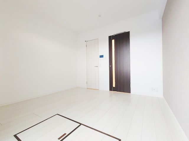 居室・リビング　ホワイトカラーコーデされたお部屋