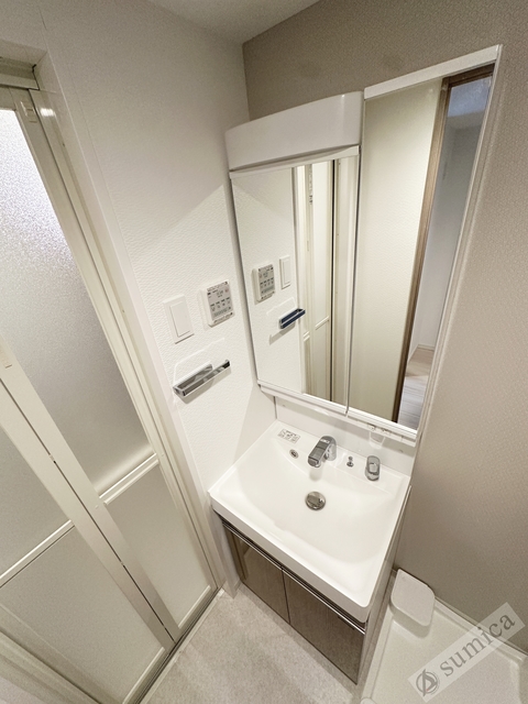 洗面設備　シャンプードレッサー・朝シャンはこちらで♪♪