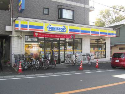 コンビニ　ミニストップ京成稲毛駅前店（コンビニ）まで124m