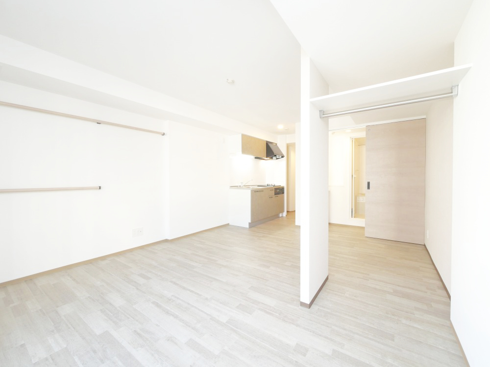 居室・リビング　明るいリビングで気持ちも明るくなりますね♪