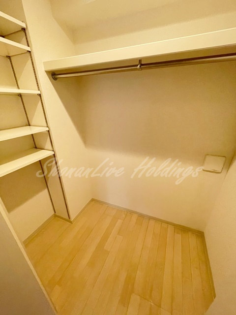 収納　ウォークインクローゼット♪