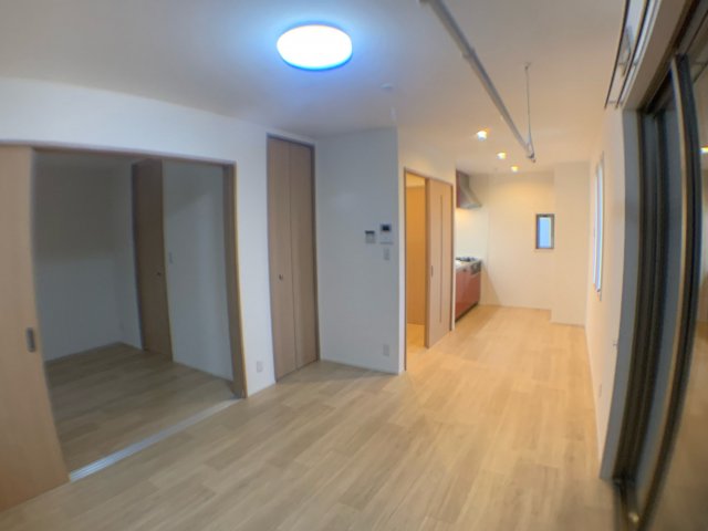 居室・リビング　エアコン付きで初期費用を抑えられます☆