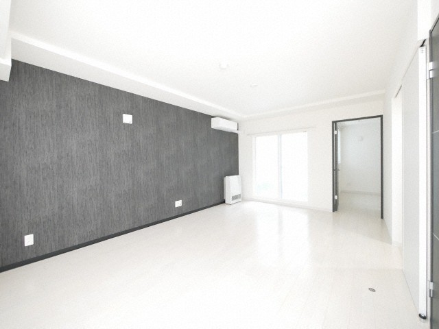 居室・リビング　エアコン付きリビング☆