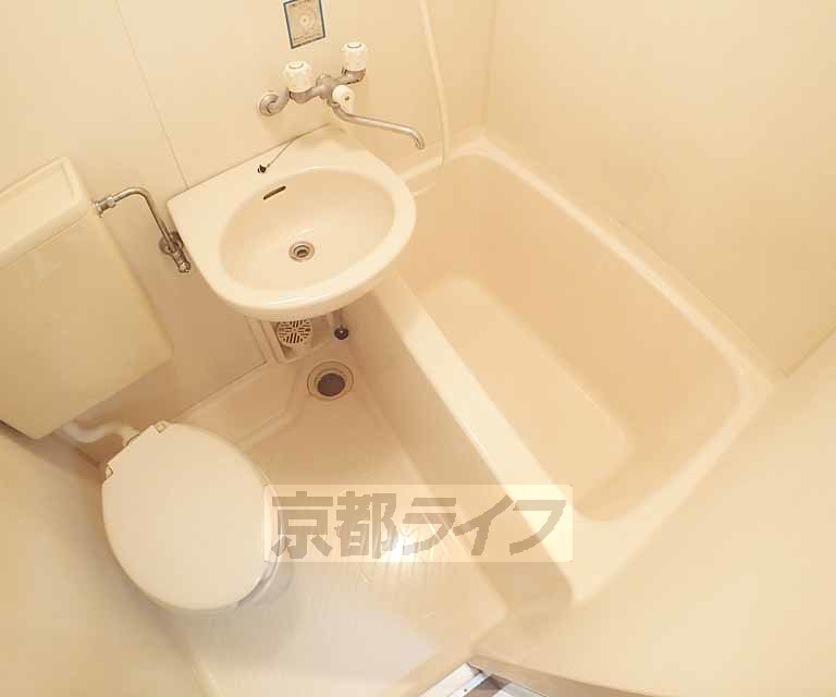 バス・シャワールーム　ユニットバスです。