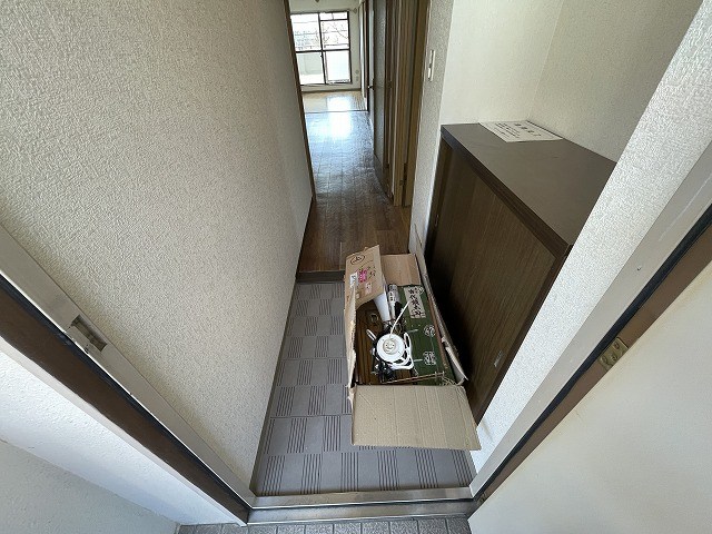 玄関　※別号室の写真使用中