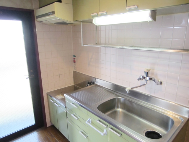 キッチン　キッチンはガスコンロ2口設置可です☆