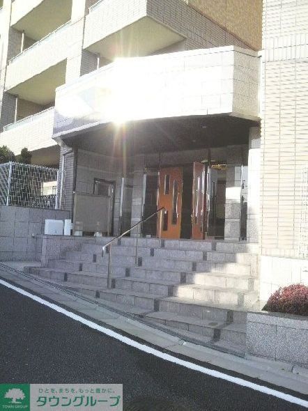 エントランス　エントランス