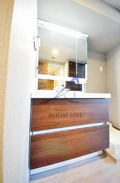 洗面設備　洗面台です。