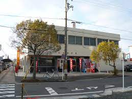 郵便局　栗東郵便局（郵便局）まで731m