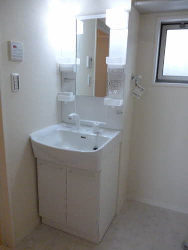 洗面設備　写真はイメージですので壁紙の色や間取り、配置は現状優先とな…