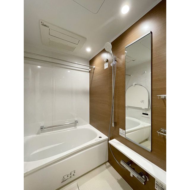 バス・シャワールーム　お風呂です