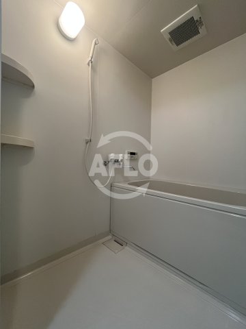 バス・シャワールーム　サンフラッツ新大阪本館　浴室