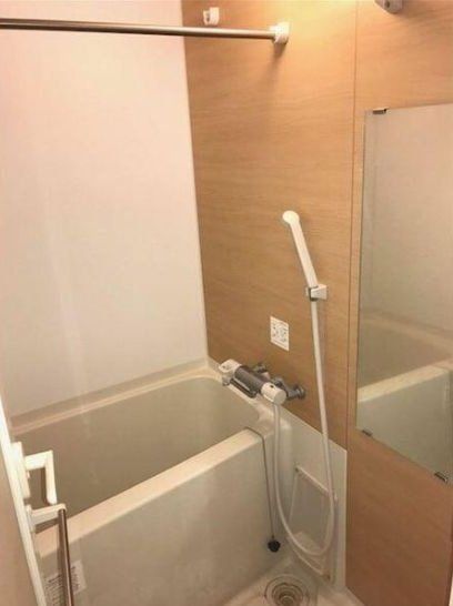 バス・シャワールーム　バス