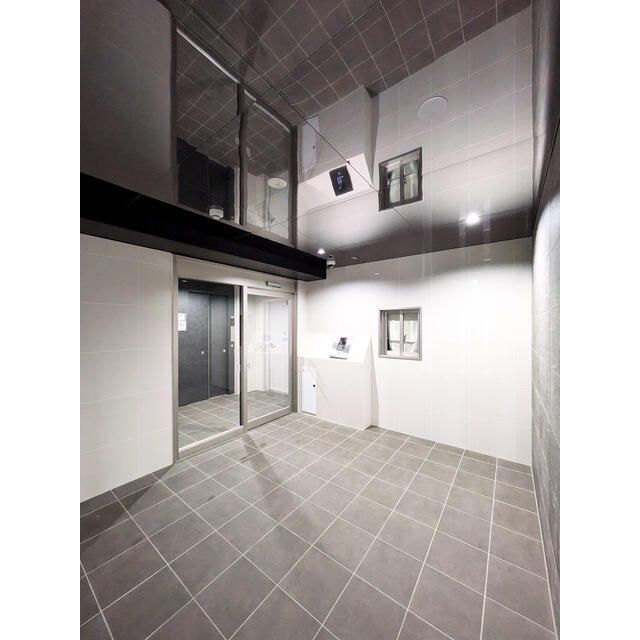 ロビー　建物の内部です