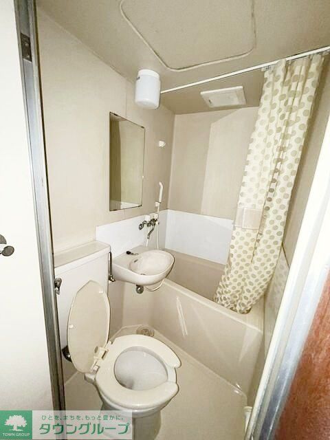 バス・シャワールーム