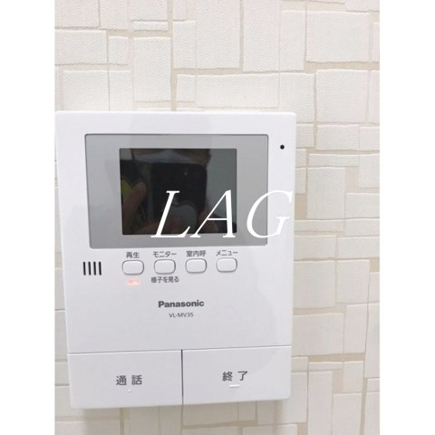 セキュリティ　モニターつきインターホンです。