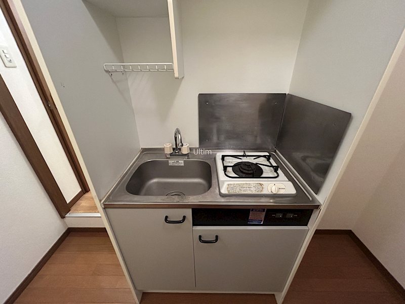キッチン　※別のお部屋の写真です