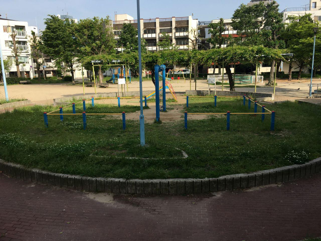 公園　野里公園（公園）まで300m
