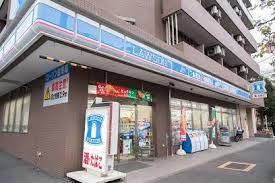 コンビニ　ローソン 杉並高井戸東二丁目店（コンビニ）まで460m