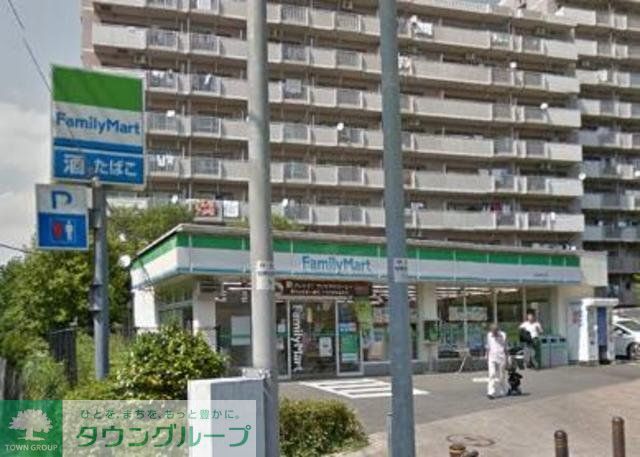 コンビニ　★★ファミリーマート（コンビニ）まで1050m