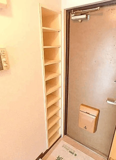 玄関　※別部屋参考写真