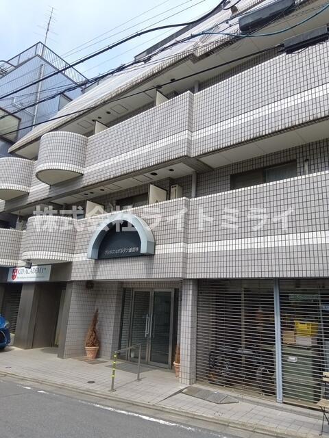 建物外観　?