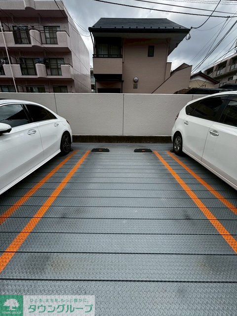 駐車場　バルコニー