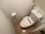 トイレ　こちらはトイレです。清潔感があり、安心して使用できます。