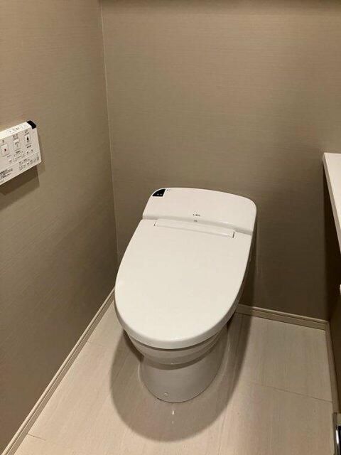 トイレ　シンプルで使いやすいトイレです