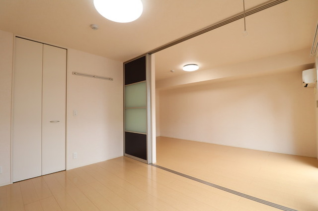 その他部屋・スペース　洋室６帖