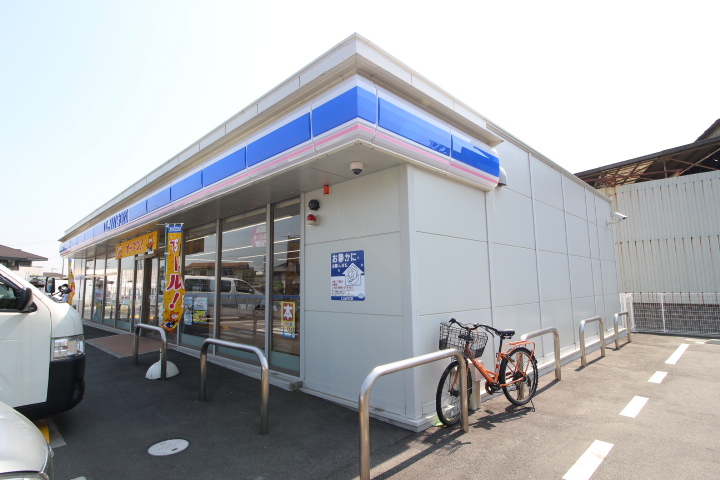 コンビニ　ローソン玉野用吉店（コンビニ）まで487m