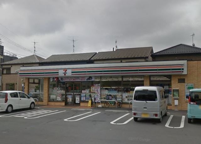 コンビニ　セブンイレブンさいたま曲本3丁目店（コンビニ）まで454m