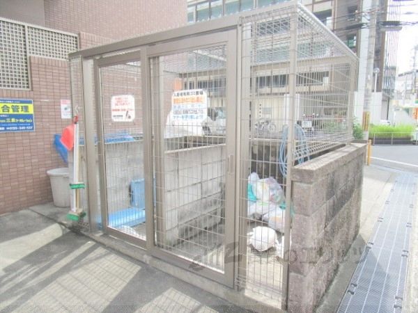 その他設備　ゴミ置き場