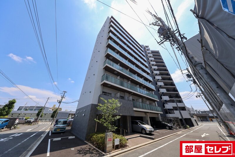 エステート金山の外観写真