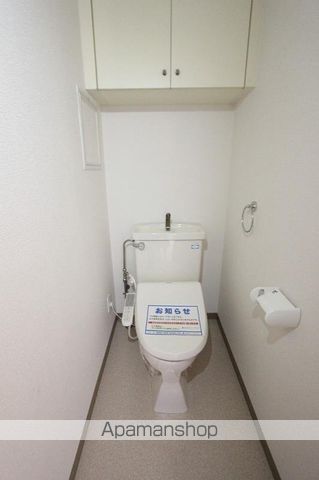 高松琴平電鉄志度線 潟元駅 徒歩11分 6階建 築31年のトイレ写真