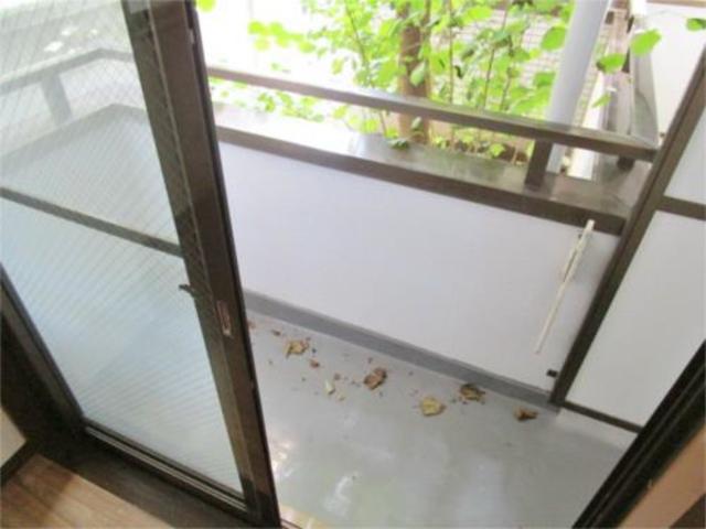 バルコニー　別部屋参考写真です
