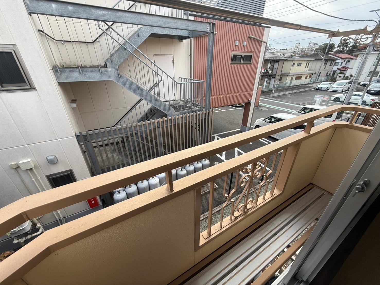 バルコニー　洗濯物が干せます