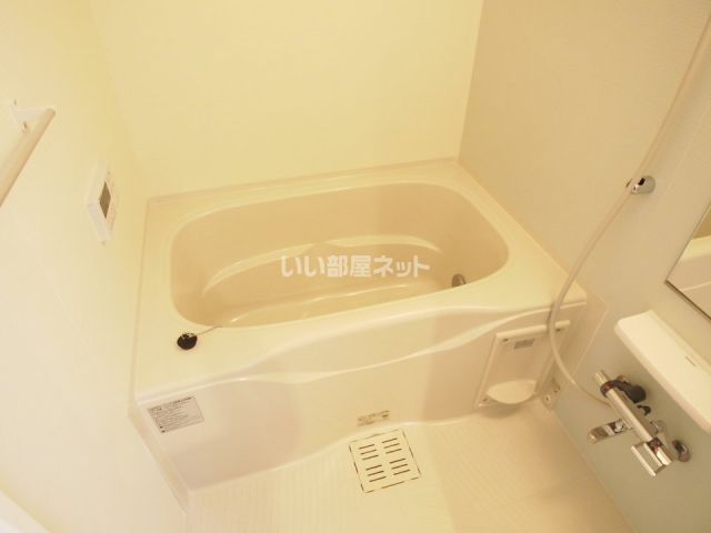 ラ・ルーチェ Aの風呂写真