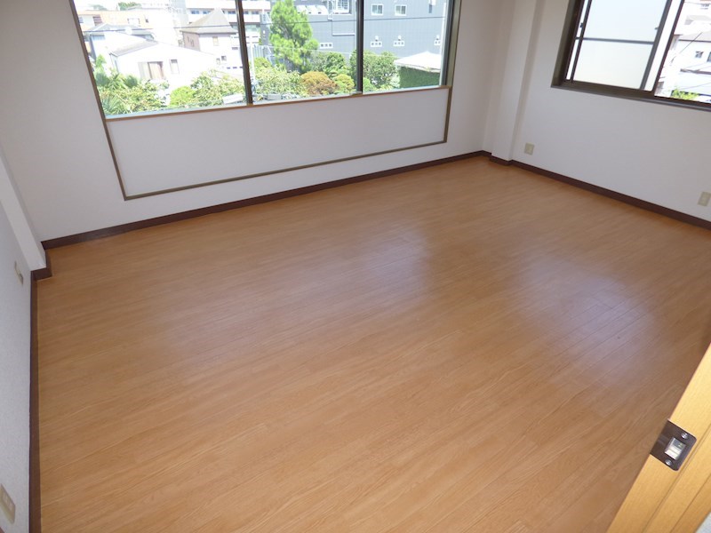 千代田マンションの居間写真