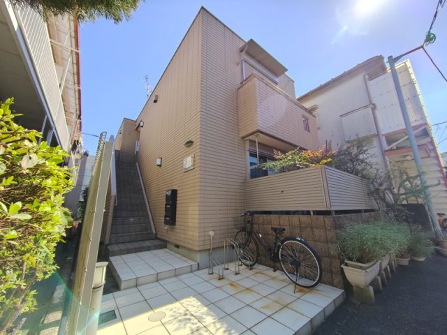 建物外観　★駅待ち合わせでのご案内が可能です★