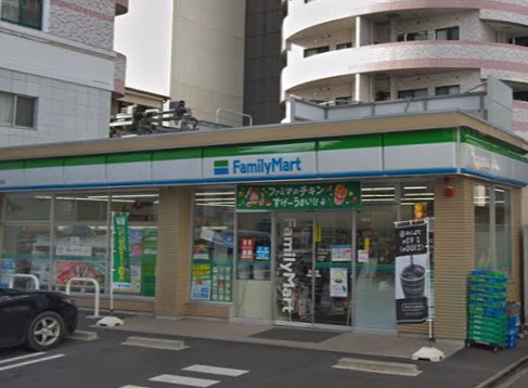 コンビニ　ファミリーマート たちばな店（コンビニ）まで155m