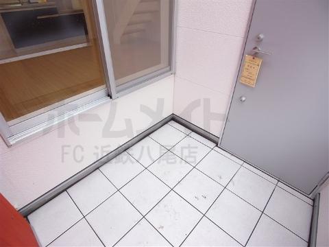 バルコニー　ベランダ