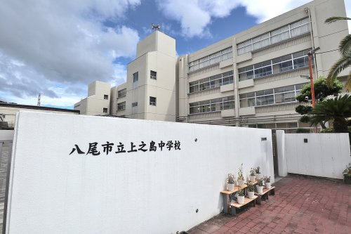 【クリスタル通り壱・弐番館の中学校】