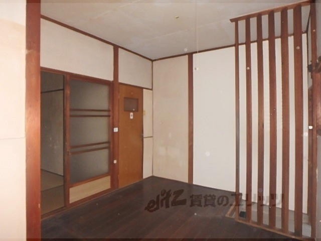 居室・リビング　洋室