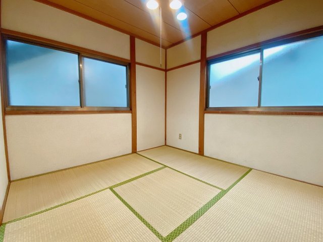 居室・リビング　ゆったりとくつろげる和室です