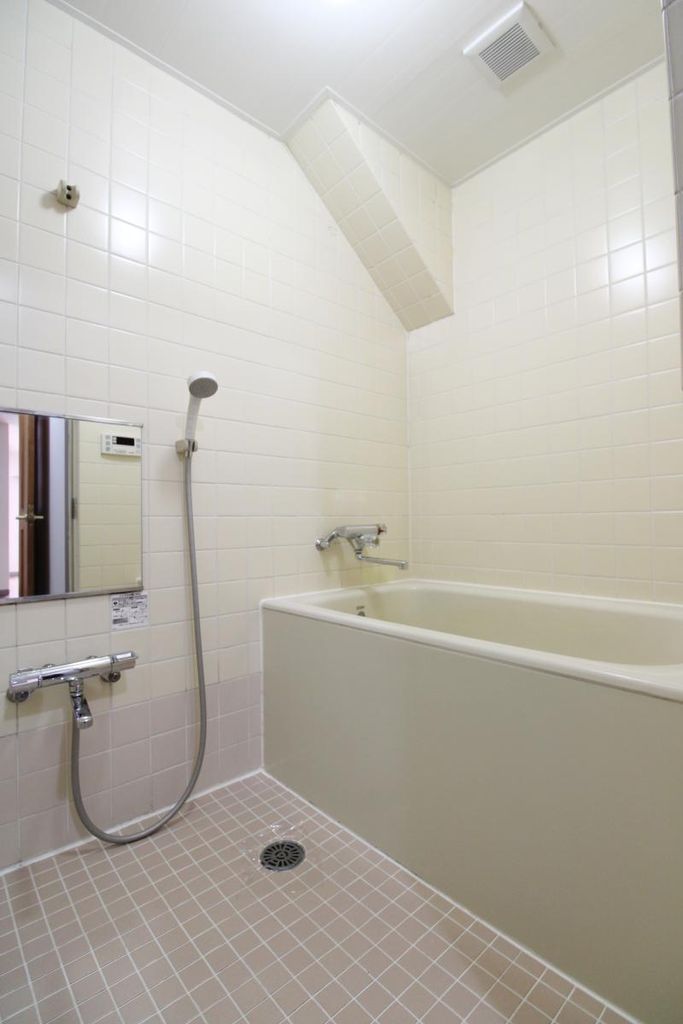 バス・シャワールーム　バス