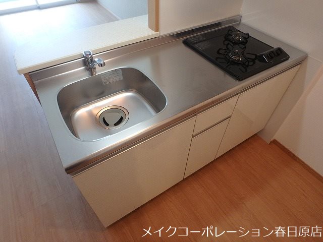 キッチン　写真は同型タイプ