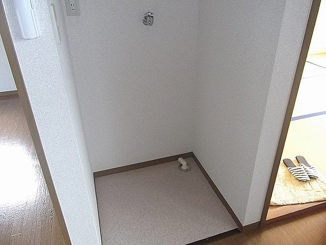 その他設備　洗濯機置場