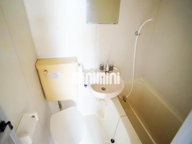 バス・シャワールーム　ユニットバスです